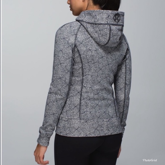 Lululemon plush petal scuba hoodie 6 - Picture 10 of 11